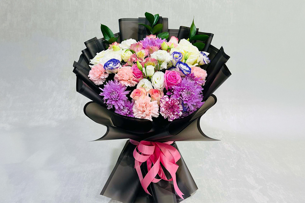 birthday flower bouquet, same day flower delivery, flowers and chocolate delivery abu dhabi