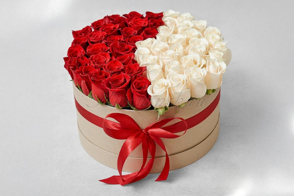 best chocolates, luxury chocolate gift box